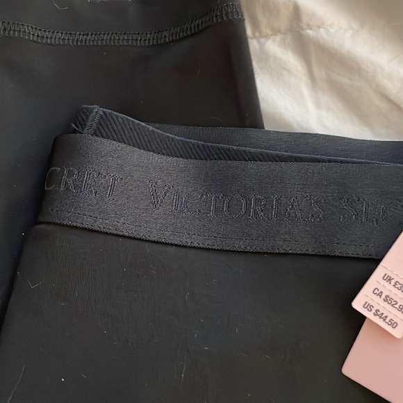 Victoria Secrets leggings - Picture 3 of 5